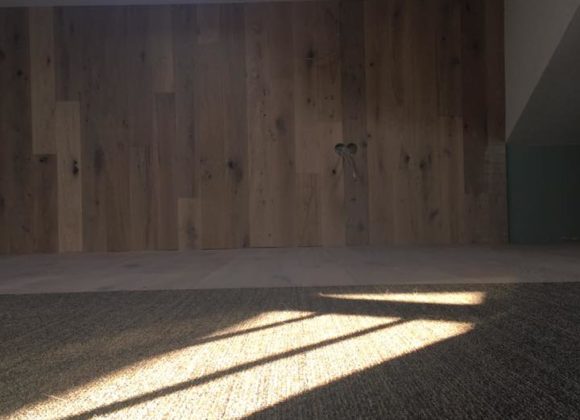 Die Wand steht schon einmal Die Wand steht schon einmal